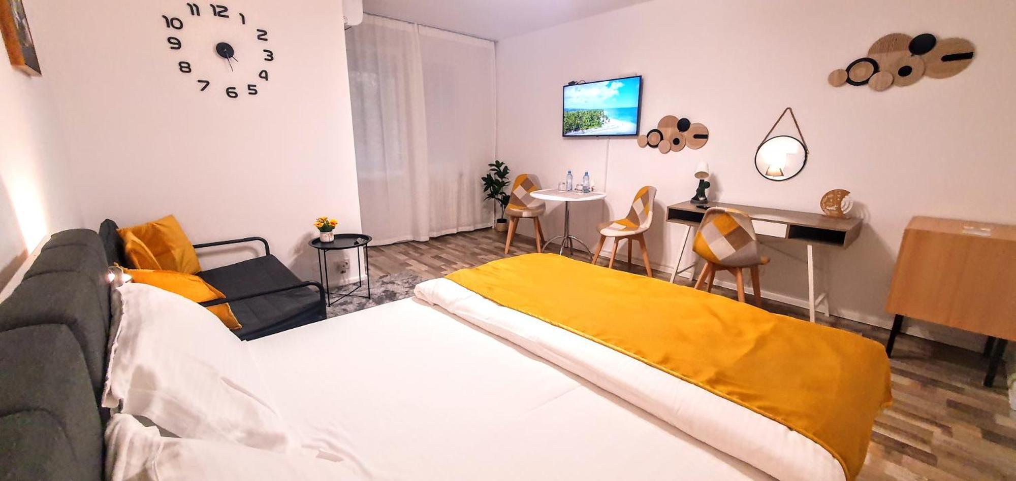 The Yellow King - Luxurious Apartment Bukareszt Zewnętrze zdjęcie